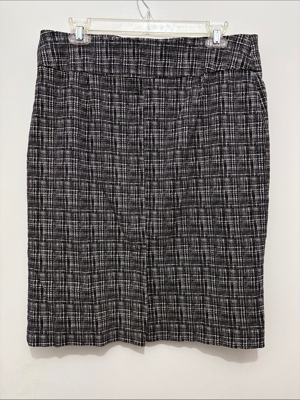 Zac & Rachel Classic Black & White Textured Pencil Skirt - Women's Sz L - Picture 4 of 6